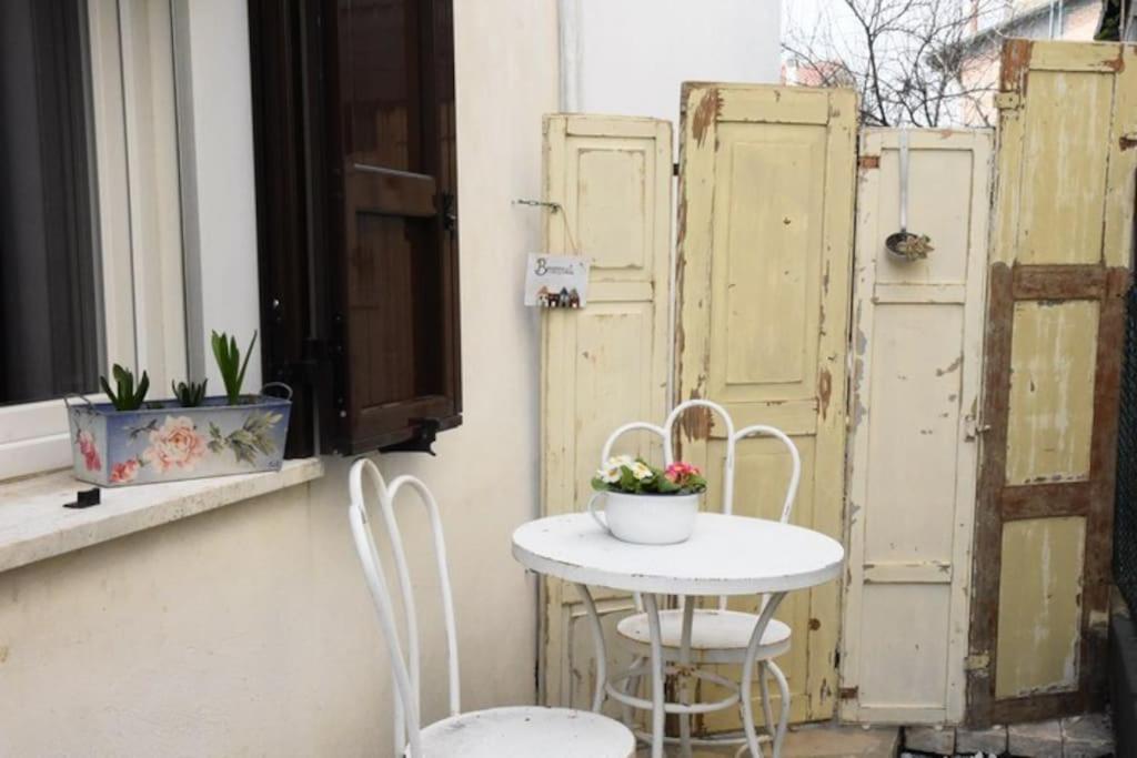Casa Iride, Appartamento Con Grazioso Giardino ラヴェンナ エクステリア 写真